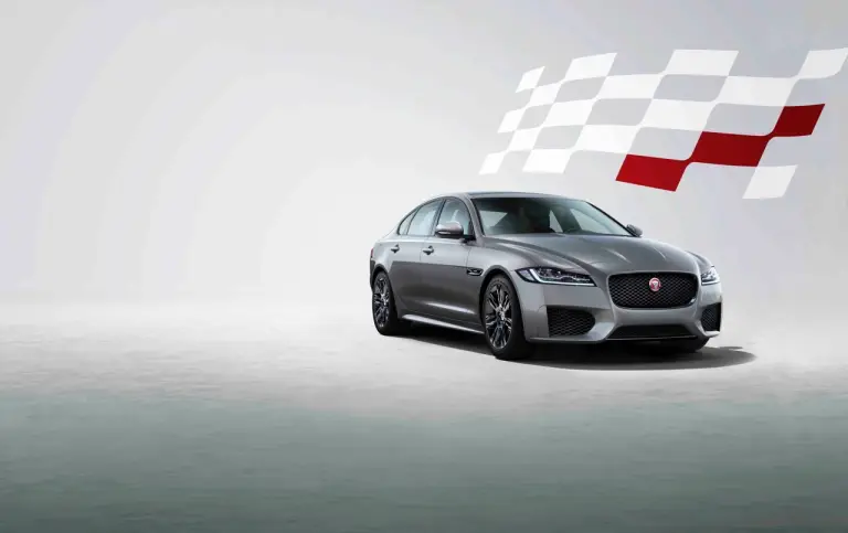 Jaguar XF Chequered Flag - 1