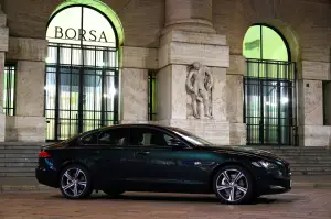 Jaguar XF - Prova Su strada 2016