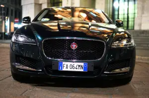 Jaguar XF - Prova Su strada 2016