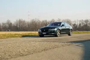 Jaguar XF - Prova Su strada 2016