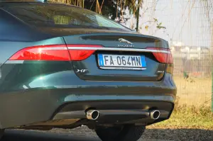 Jaguar XF - Prova Su strada 2016