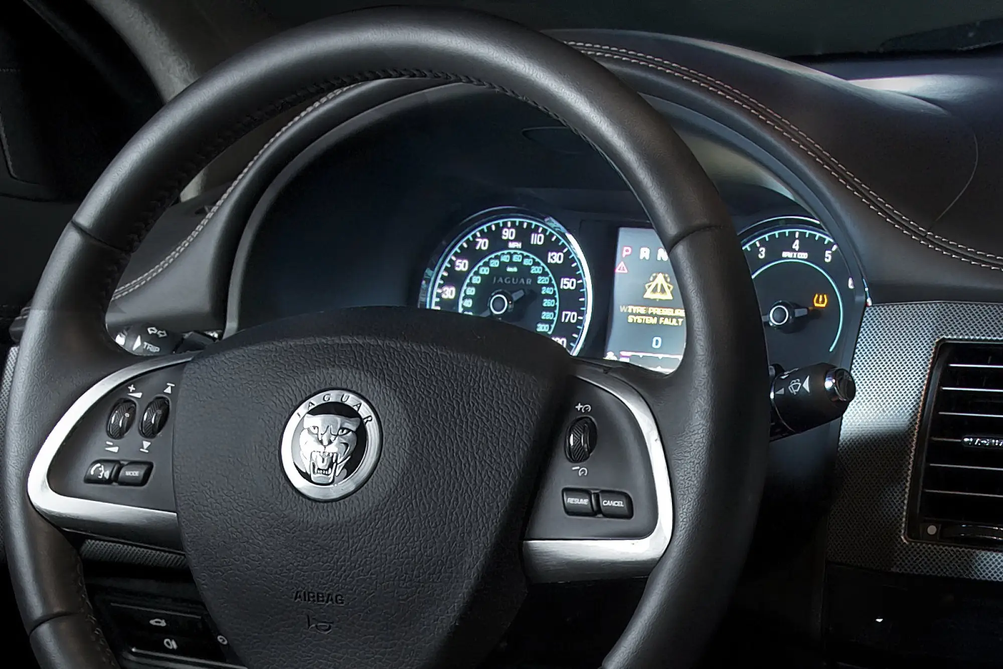Jaguar XF restyling - 3