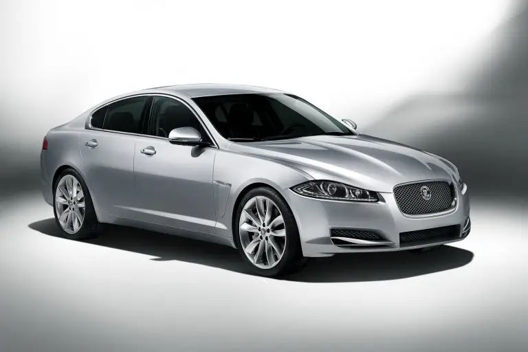 Jaguar XF restyling - 12