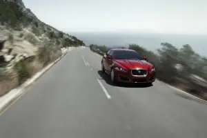 Jaguar XF restyling - 27