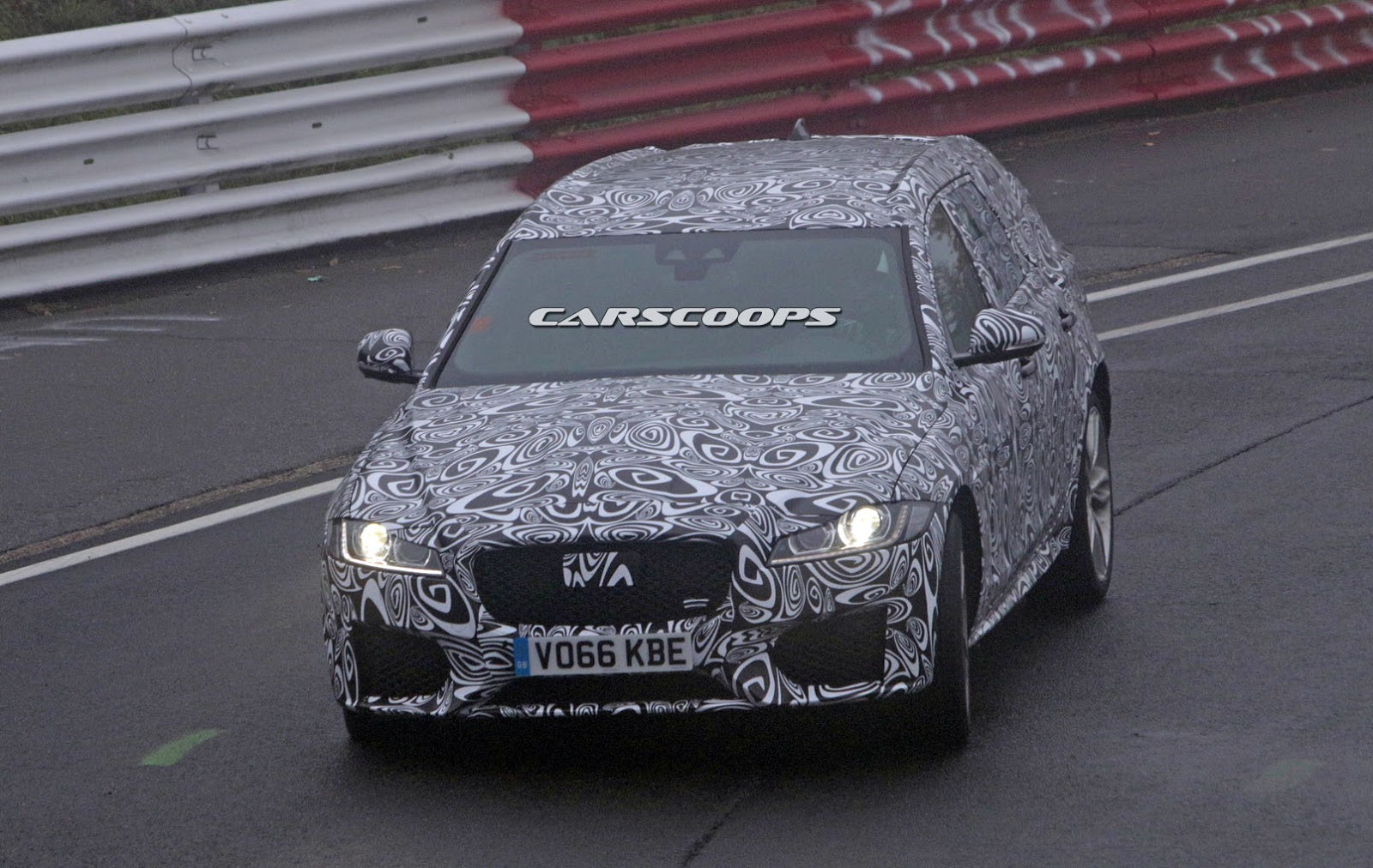 Jaguar XF S Sportbrake 2017 (foto spia)