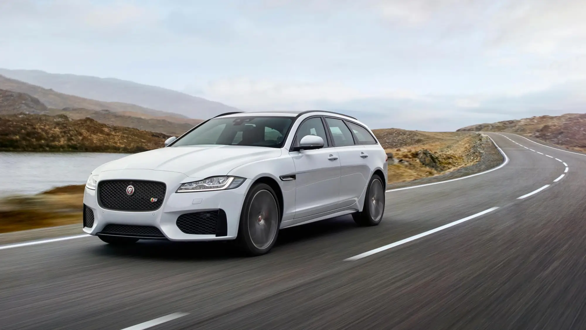 Jaguar XF Sportbrake MY 2018 - 1