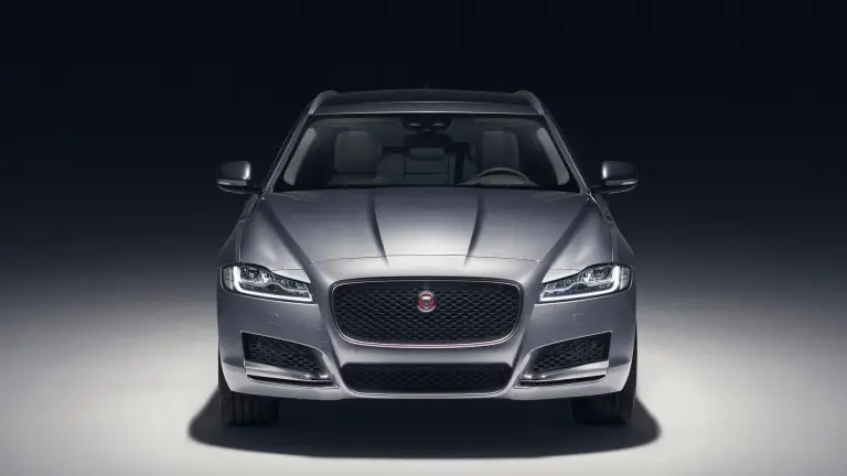 Jaguar XF Sportbrake MY 2018 - 6