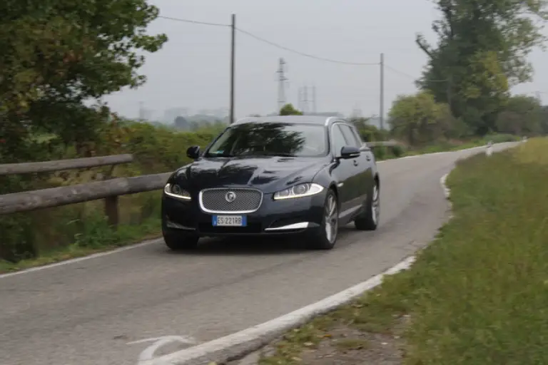 Jaguar Xf Sportbrake: prova su strada - 9