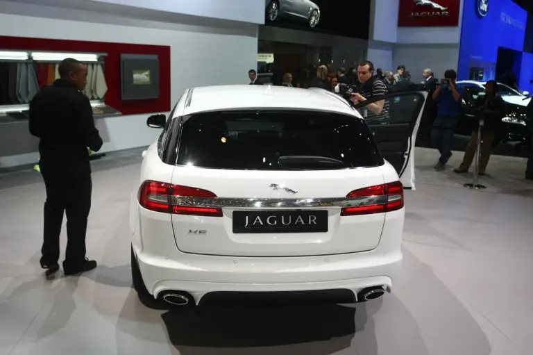 Jaguar XF Sportbrake - Salone di Ginevra 2012 - 1