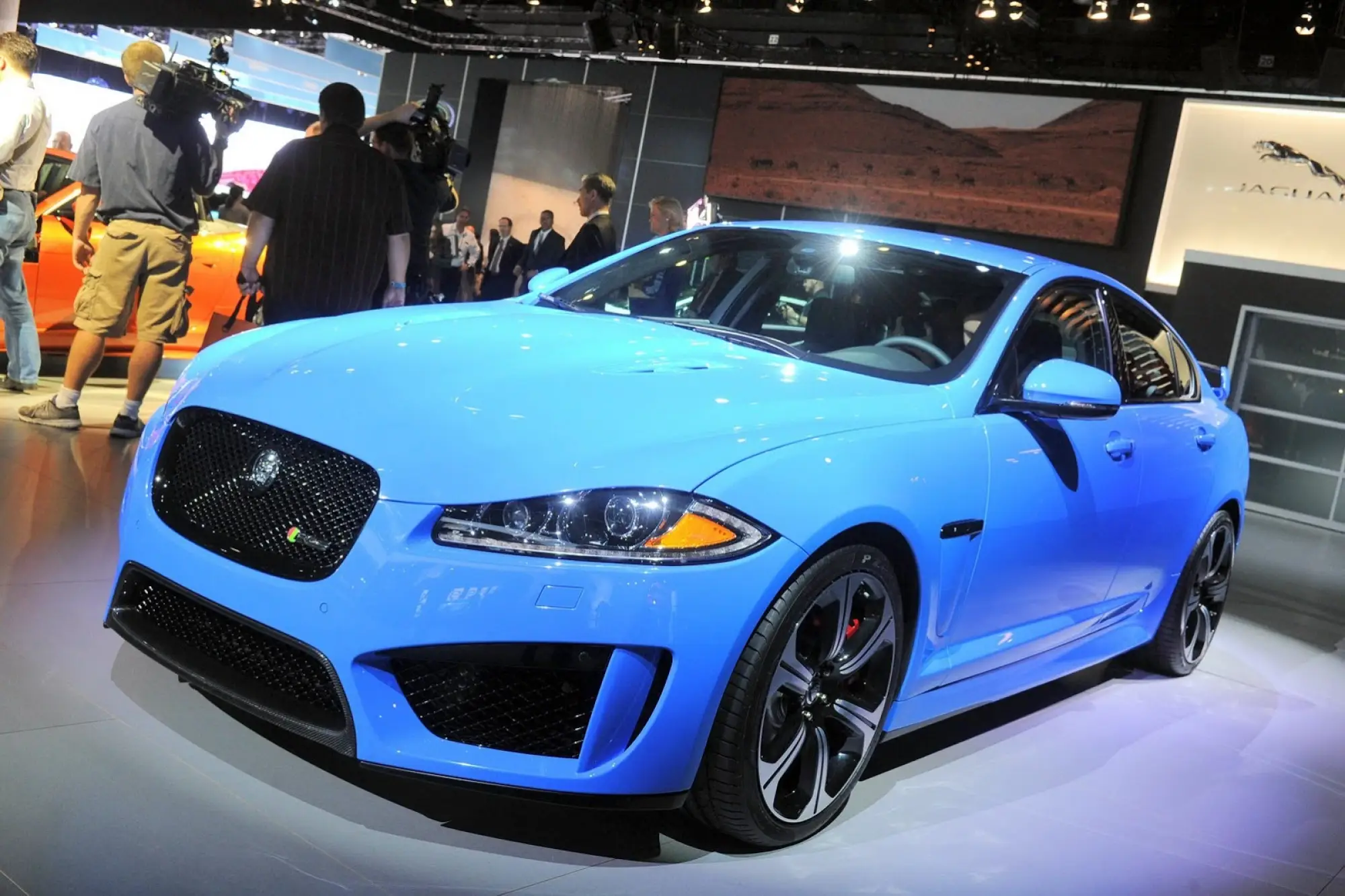 Jaguar XFR-S - Salone di Los Angeles 2012 - 3