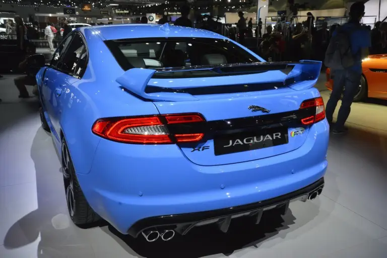 Jaguar XFR-S - Salone di Los Angeles 2012 - 7