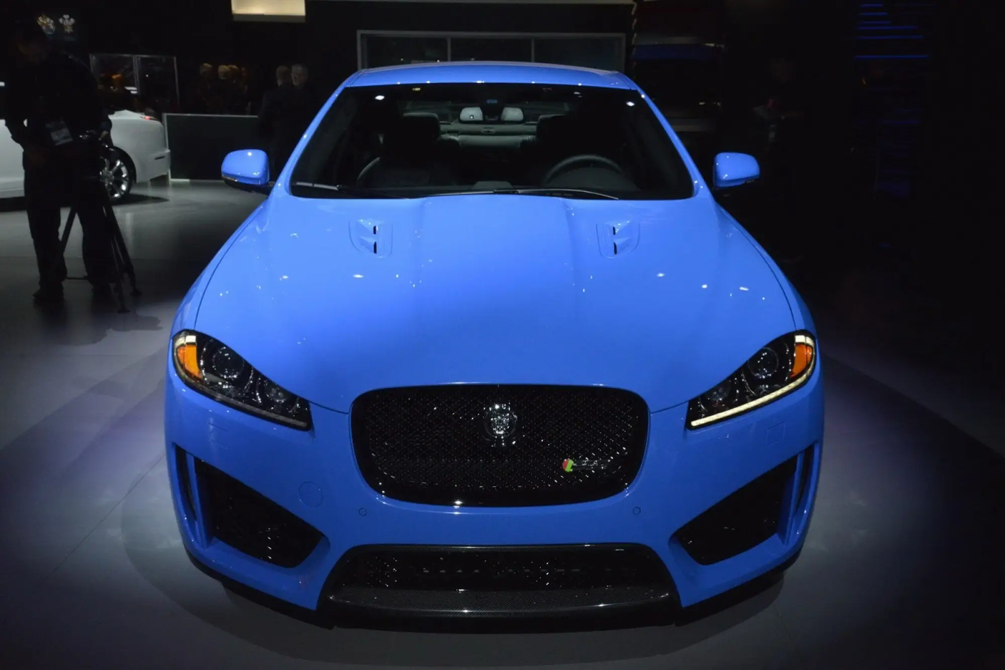 Jaguar XFR-S - Salone di Los Angeles 2012 - 13