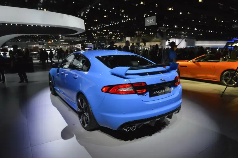 Jaguar XFR-S - Salone di Los Angeles 2012 - 16
