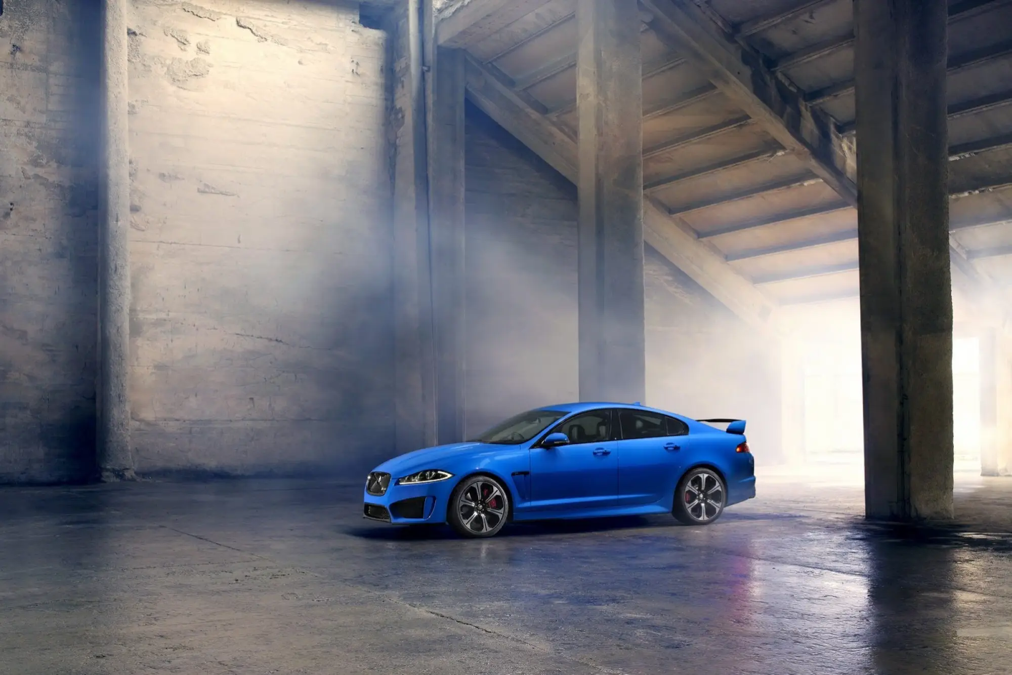 Jaguar XFR-S - Salone di Los Angeles 2012 - 20