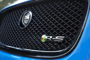 Jaguar XFR-S - Salone di Los Angeles 2012 - 38