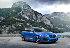 Jaguar XFR-S Sportbrake e XF R-Sport