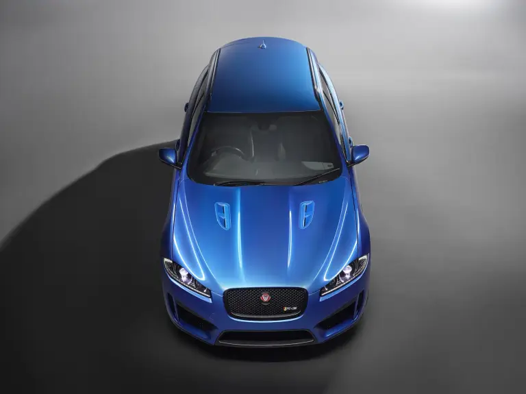 Jaguar XFR-S Sportbrake - 6