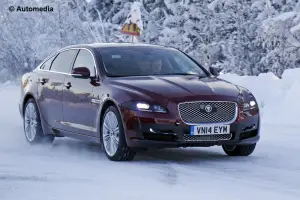 Jaguar XJ Facelift - foto spia