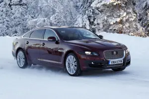 Jaguar XJ Facelift - foto spia - 2