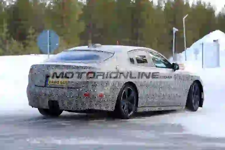 Jaguar XJ - Foto spia 11-3-2020 - 12