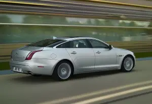 Jaguar XJ Model Year 2013