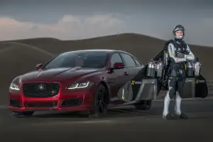 Jaguar XJR vs jet-man - 1