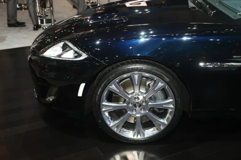 Jaguar XKR Coupe Special Edition - Salone di Ginevra 2012 - 5