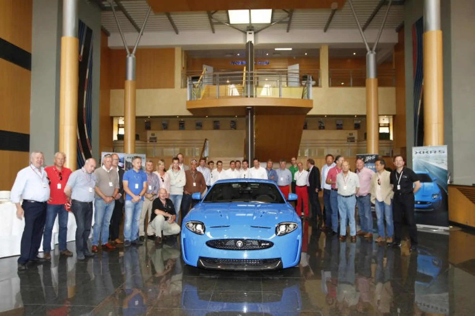 Jaguar XKR-S al Paul Ricard HTTT Circuit - 4