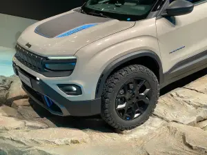 Jeep Avenger 4x4 Concept - Salone di Parigi 2022 - 3