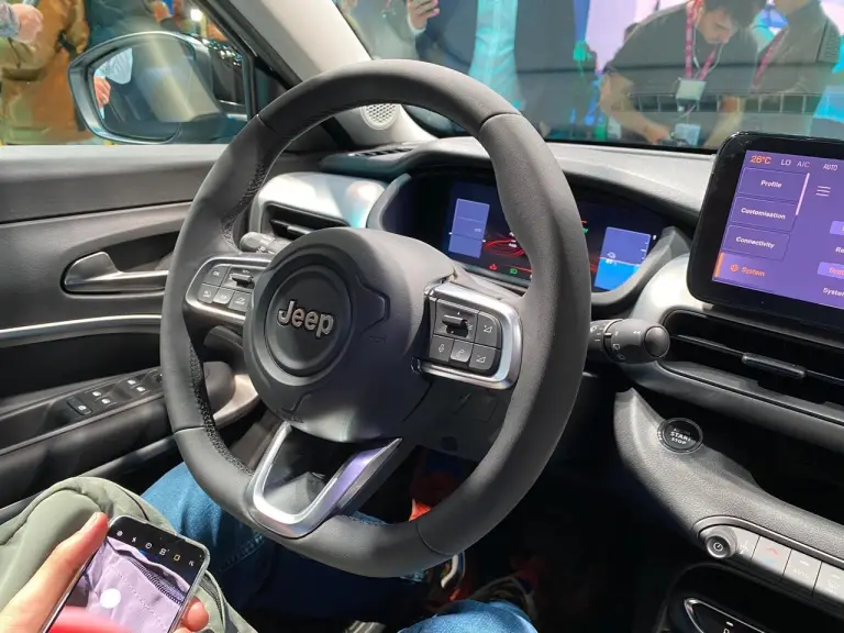 Jeep Avenger - Salone di Parigi 2022 - 10