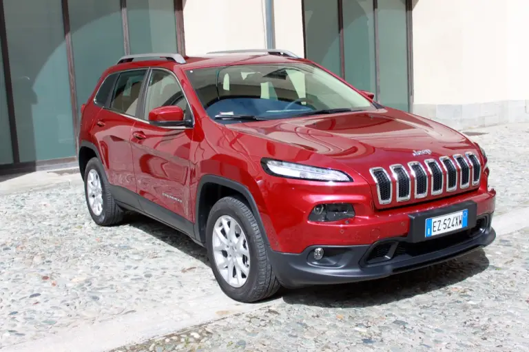 Jeep Cherokee 2.2 Multijet II da 200 CV - Primo contatto 16-06-2015 - 13