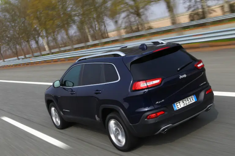 Jeep Cherokee - 5