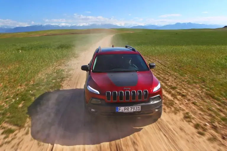 Jeep Cherokee - 8