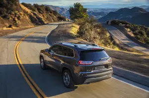 Jeep Cherokee - 17