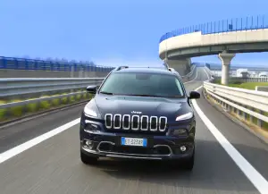 Jeep Cherokee - 2