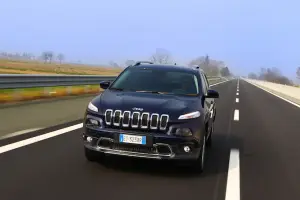 Jeep Cherokee - 3
