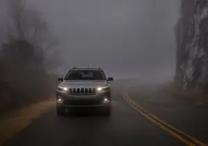 Jeep Cherokee 2019 - nuova galleria - 23