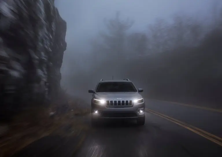 Jeep Cherokee 2019 - nuova galleria - 24