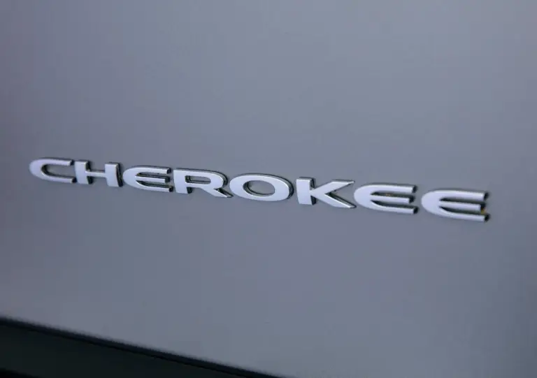 Jeep Cherokee 2019 - nuova galleria - 97