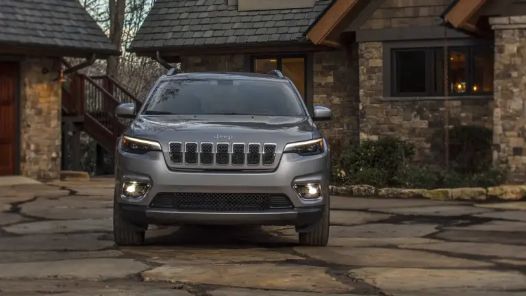 Jeep Cherokee 2019 - 32