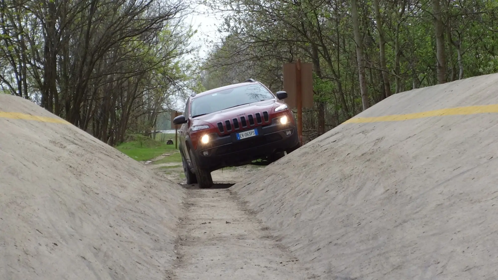 Jeep Cherokee MY 2014 - Primo Contatto - 77