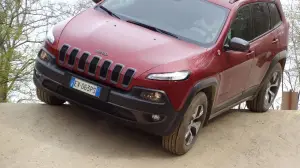 Jeep Cherokee MY 2014 - Primo Contatto