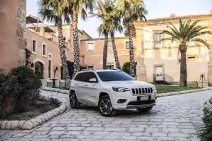 Jeep Cherokee MY 2019 - 12