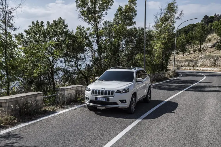 Jeep Cherokee MY 2019 - 16