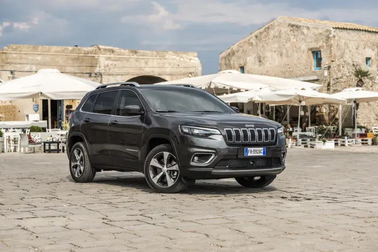 Jeep Cherokee MY 2019 - 60