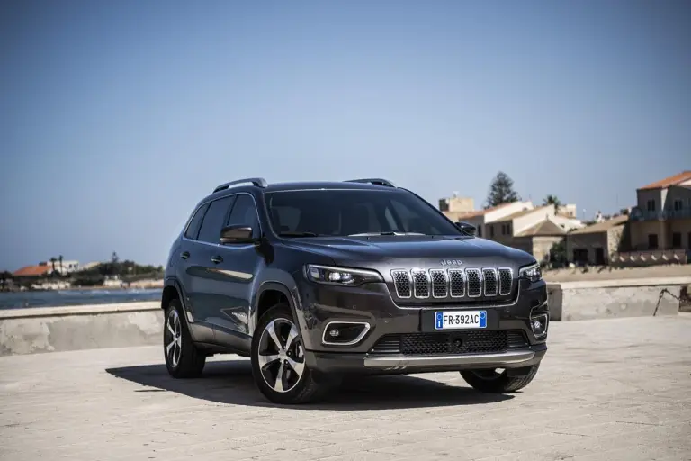 Jeep Cherokee MY 2019 - 63