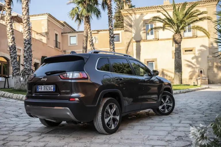 Jeep Cherokee MY 2019 - 66