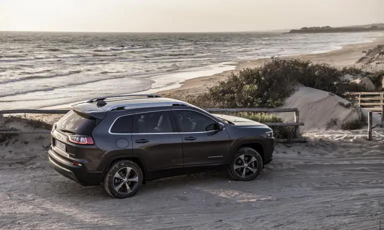 Jeep Cherokee MY 2019 - 72