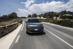 Jeep Cherokee MY 2019 - 76