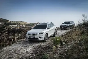 Jeep Cherokee MY 2019 - 79